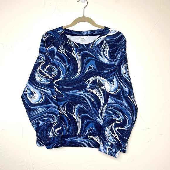 ⭐️ 3/$25 NWT Gap Marbled Blue Pullover Sweatshirt - Picture 2 of 9